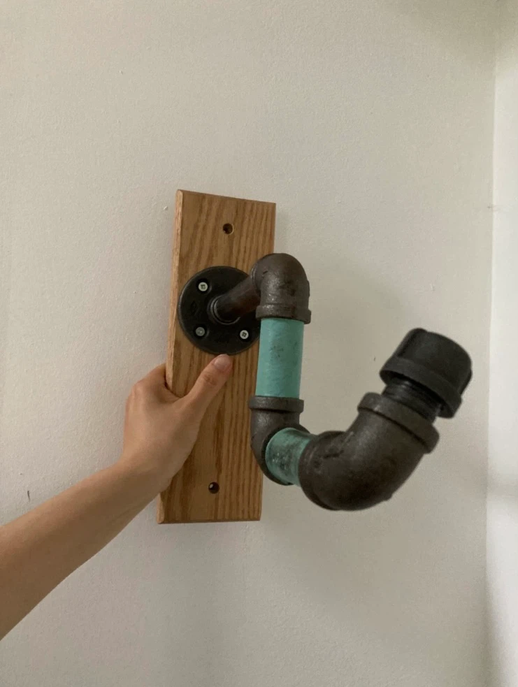 Industrial pipe and wood wall bike mount - photo 2