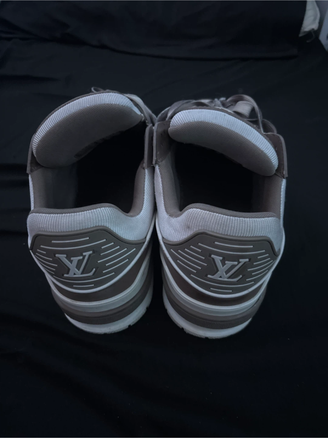 Louis Vuitton White & Brown Sneakers - photo 2