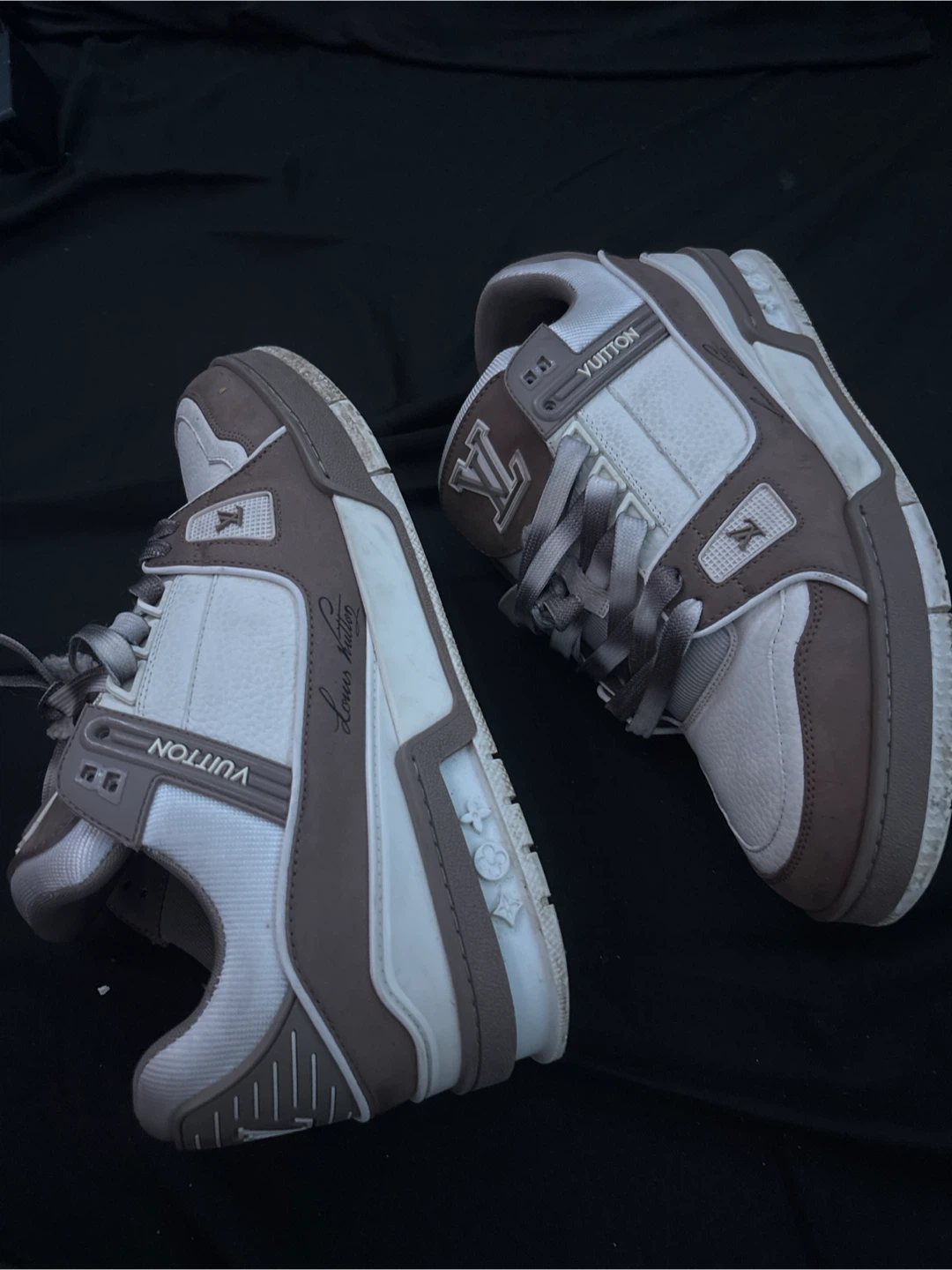 Louis Vuitton White & Brown Sneakers - photo 3