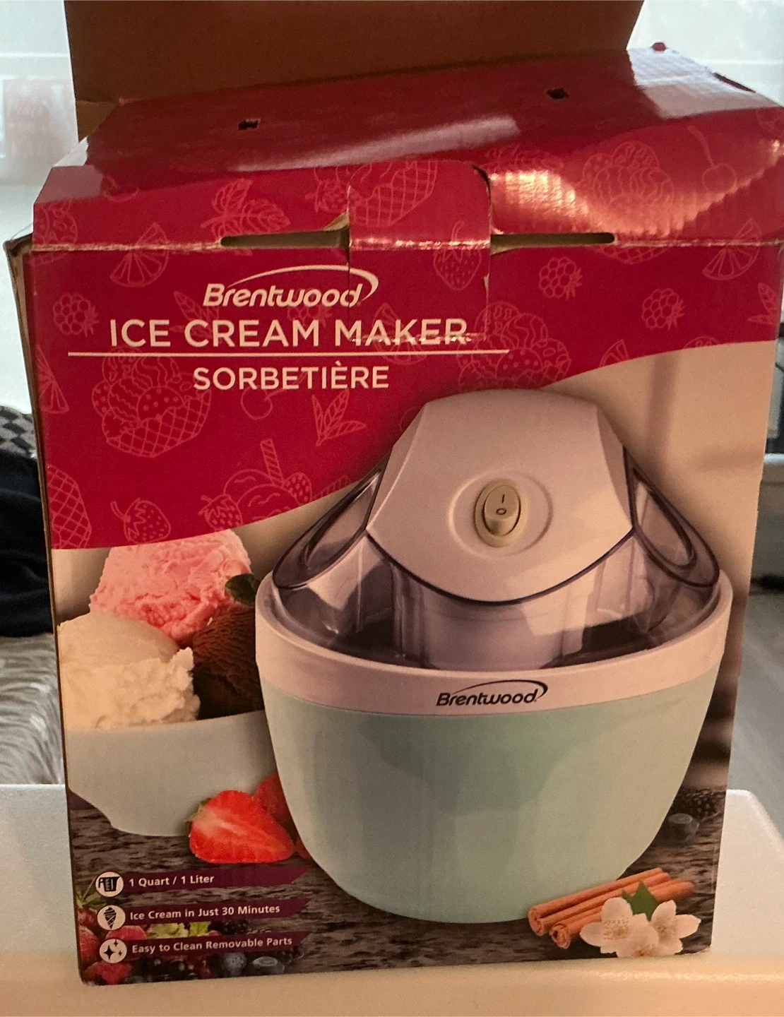 Ice cream maker