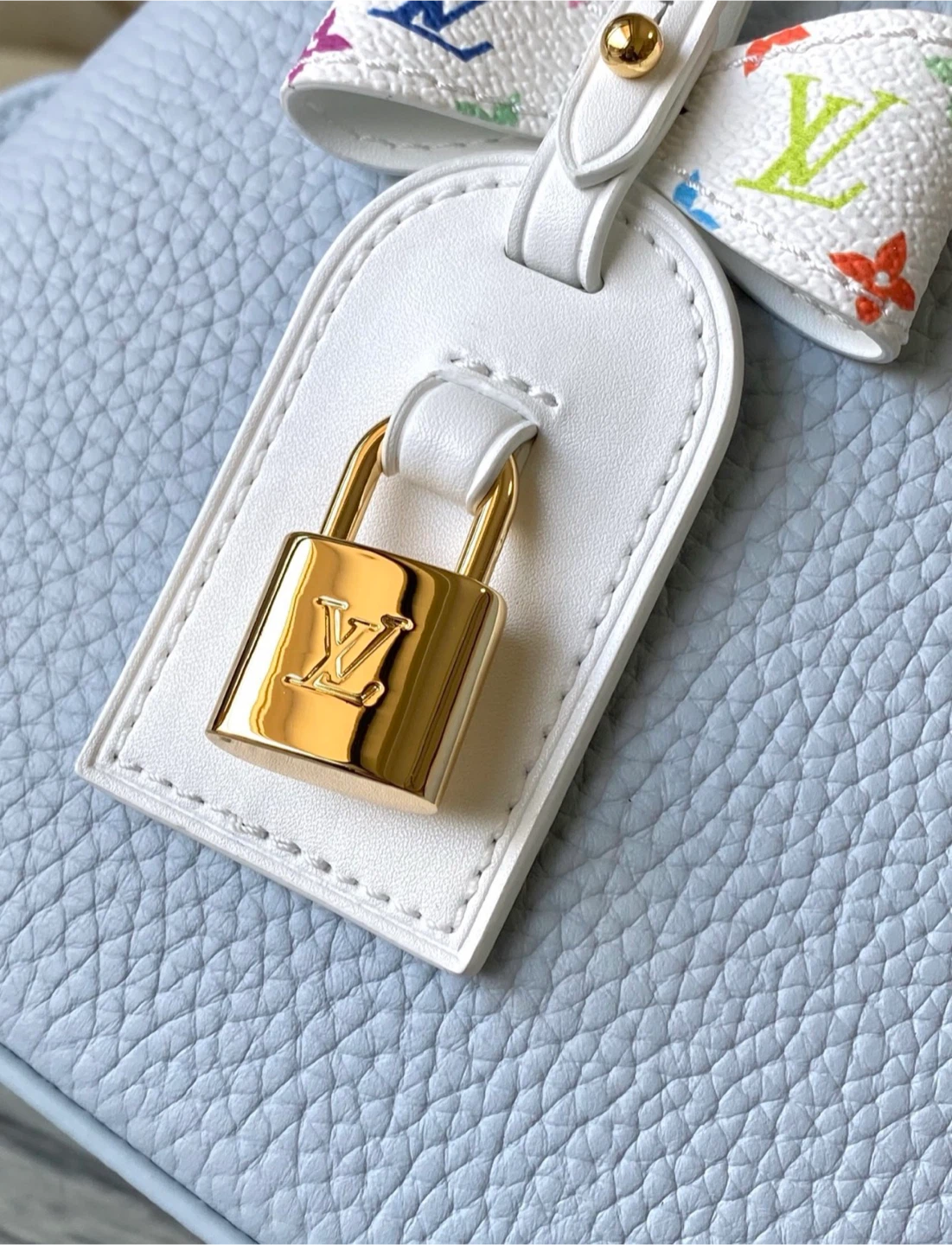 Louis Vuitton Top Handle Bag Light Blue Leather - photo 2