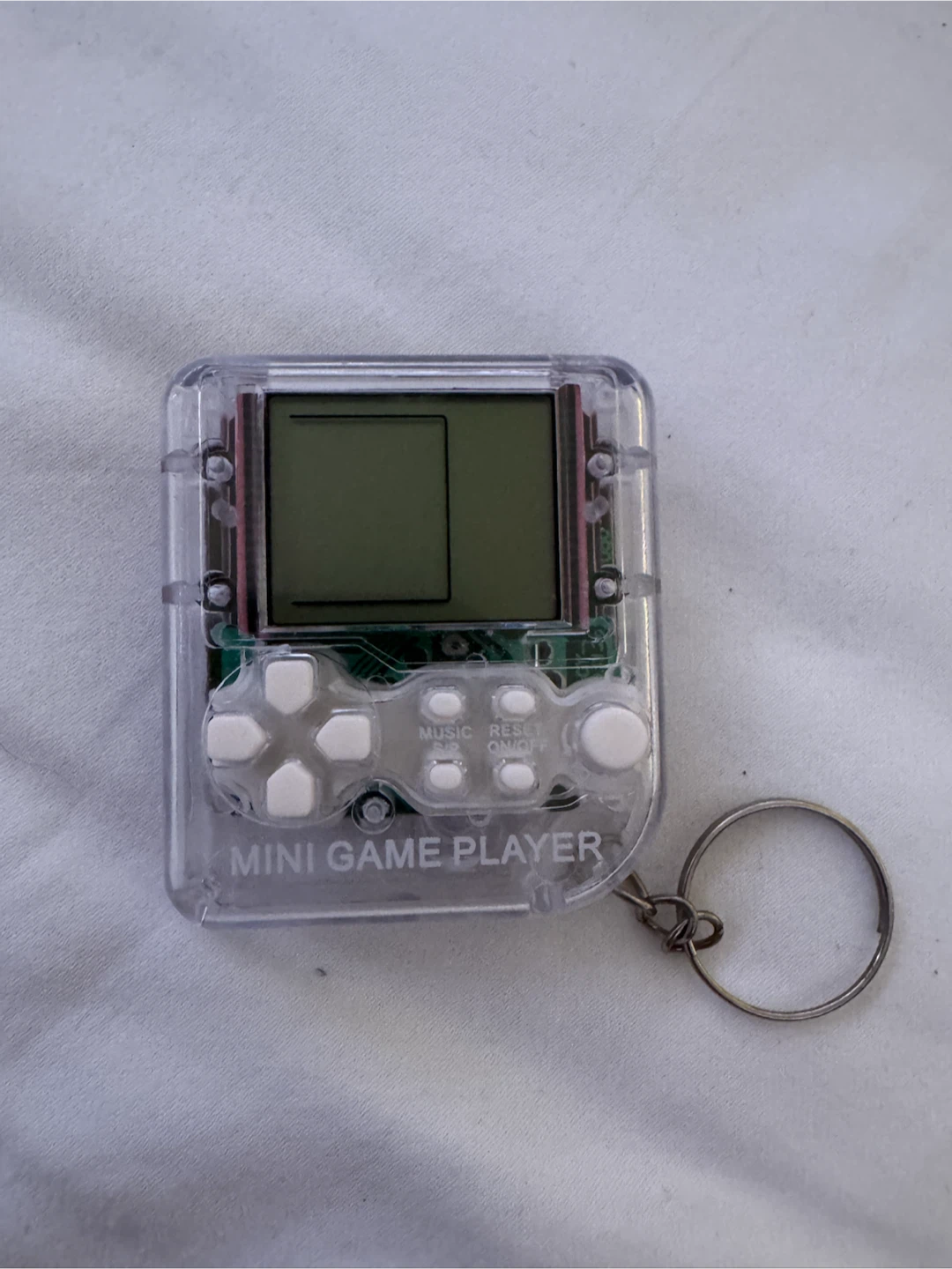 TETRIS Mini Console Keychain – Retro Game Player