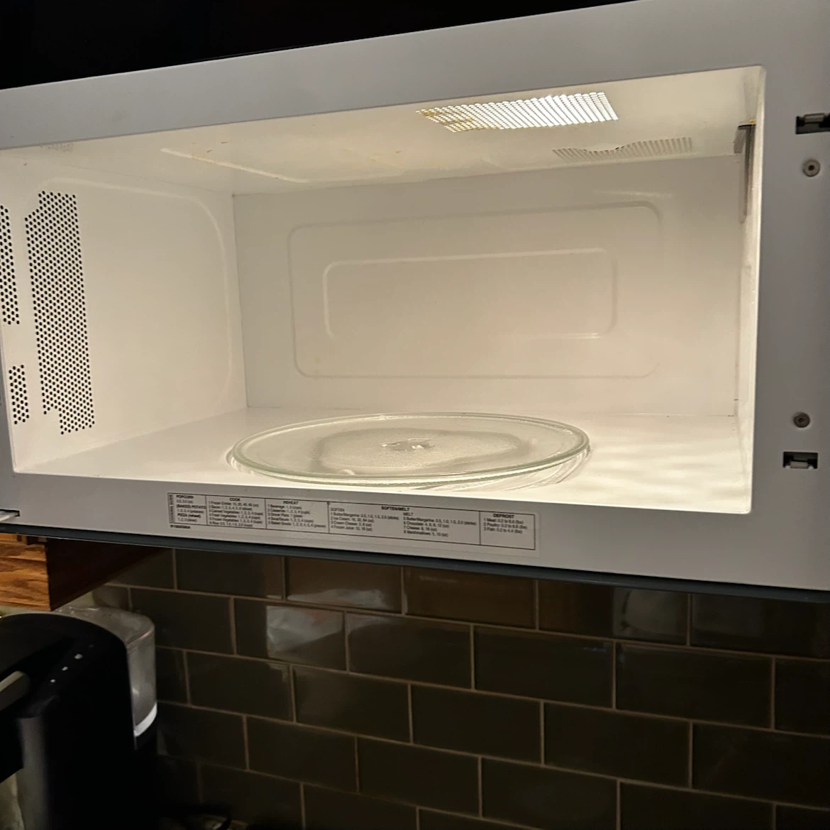 Whirlpool Stainless Steel Microwave - photo 4