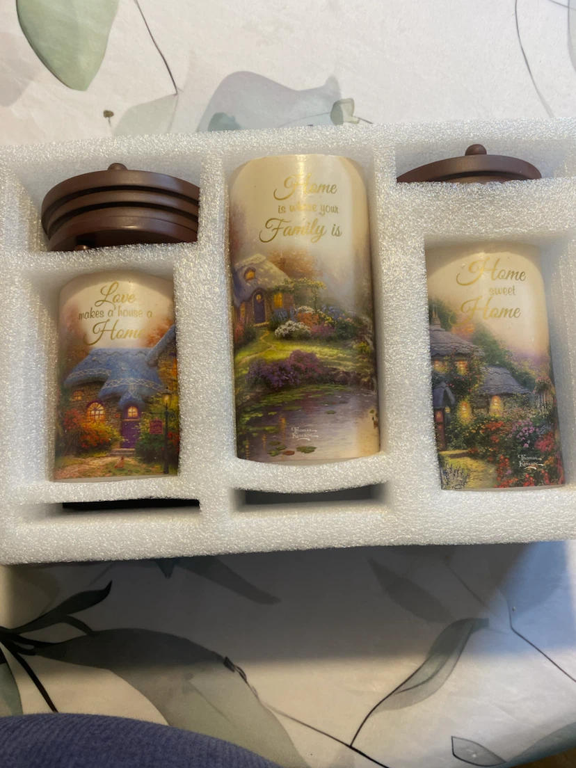 Thomas Kinkade Set of 3 LED Flameless Candles - photo 2
