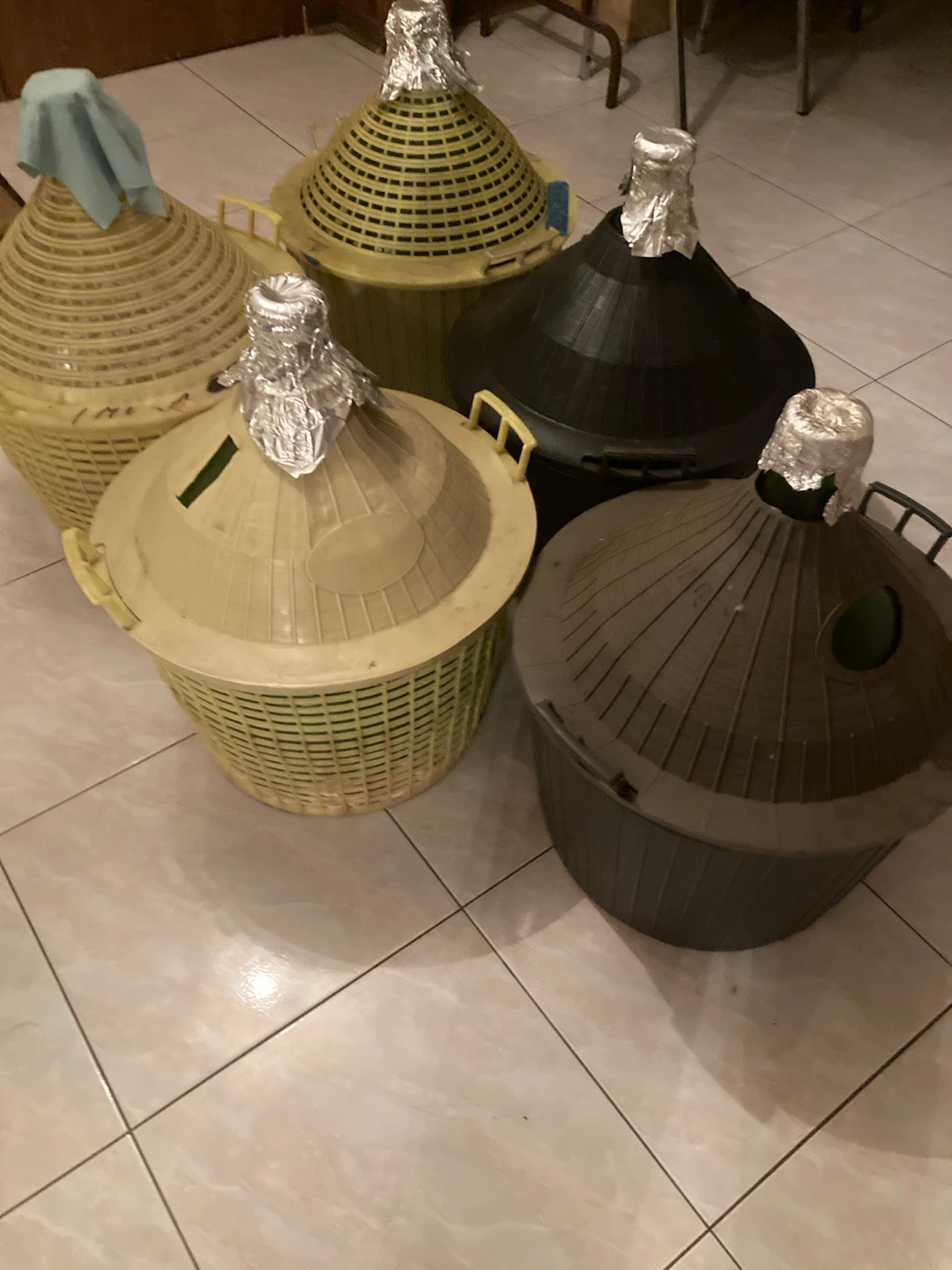 Set of 9 Glass Demijohns/Carboys with Baskets - photo 2