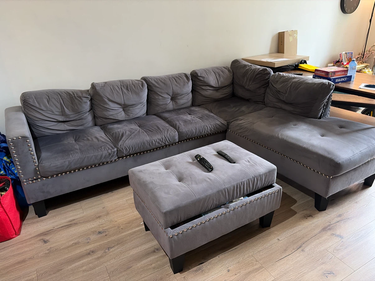 Grey L-Shape Sectional Couch + Ottoman – Great Condition
