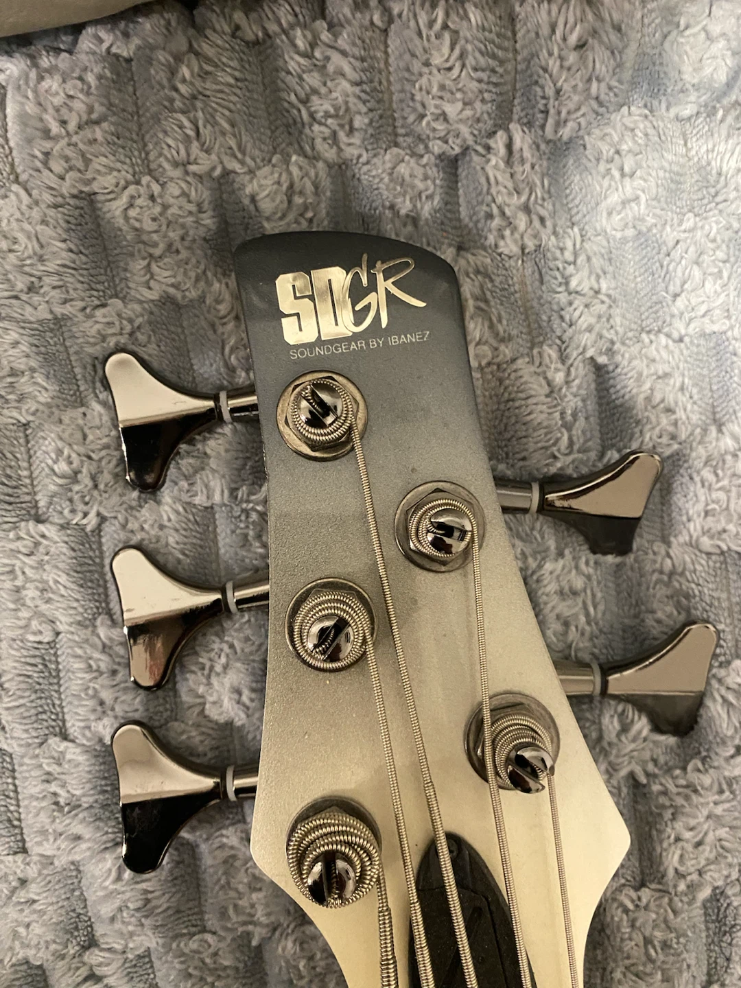 Ibanez Soundgear 5-String Bass Guitar - photo 2