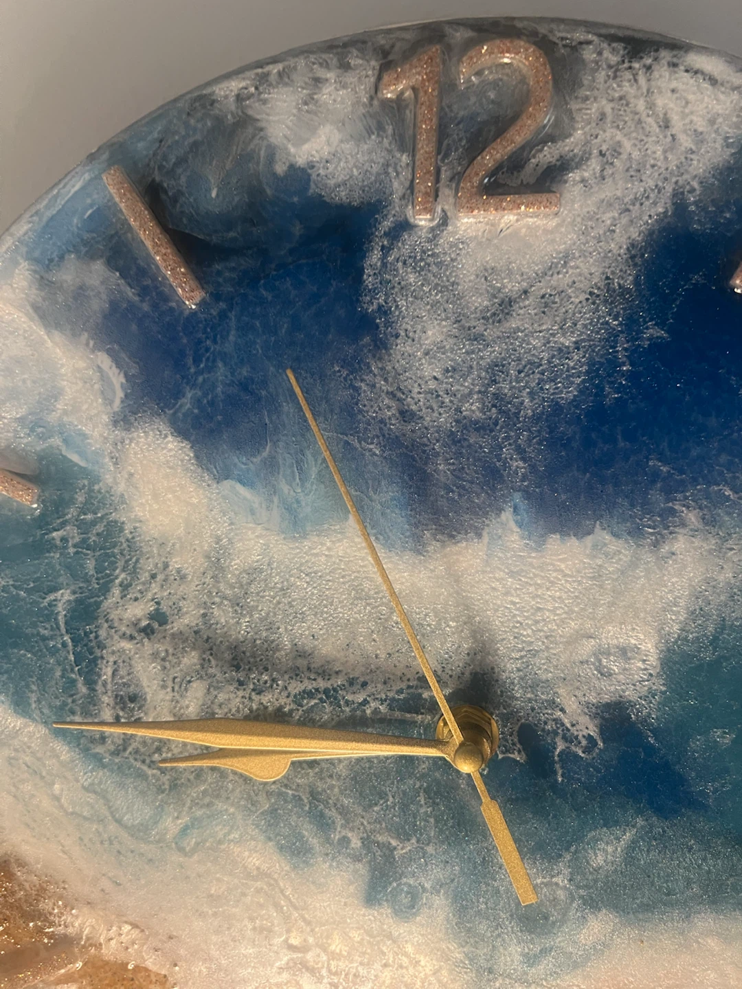 12” Ocean Wave Resin Wall Clock - photo 3