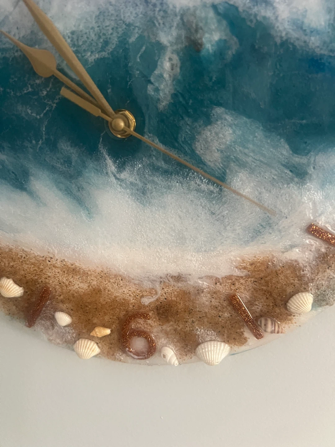 12” Resin Ocean Wave Wall Clock - photo 3