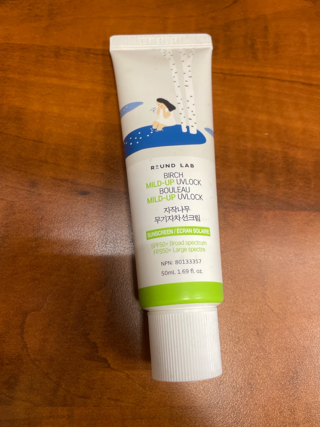 Round Lab Birch Mild-Up UV Lock Sunscreen SPF50+