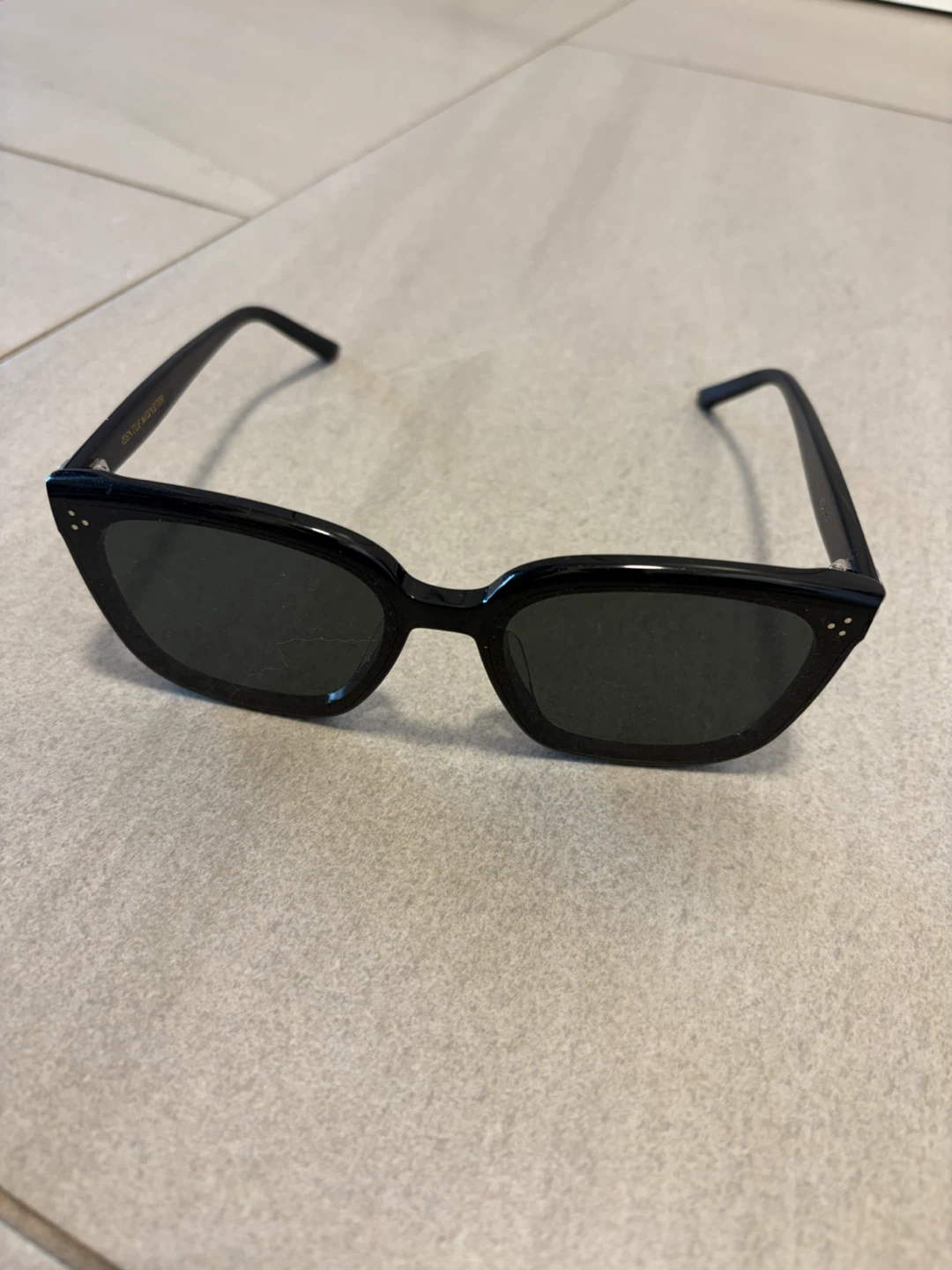 Gentle Monster My Me 01 Sunglasses – Black - photo 4