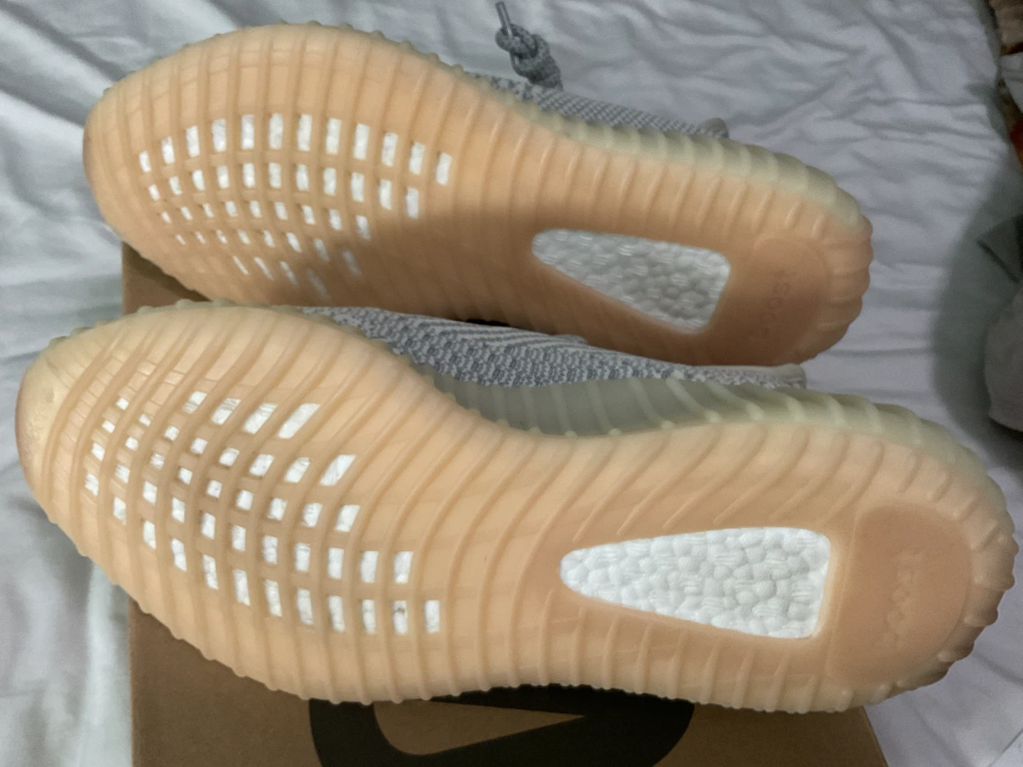 Adidas Yeezy Boost 350 V2(reflective) - photo 2