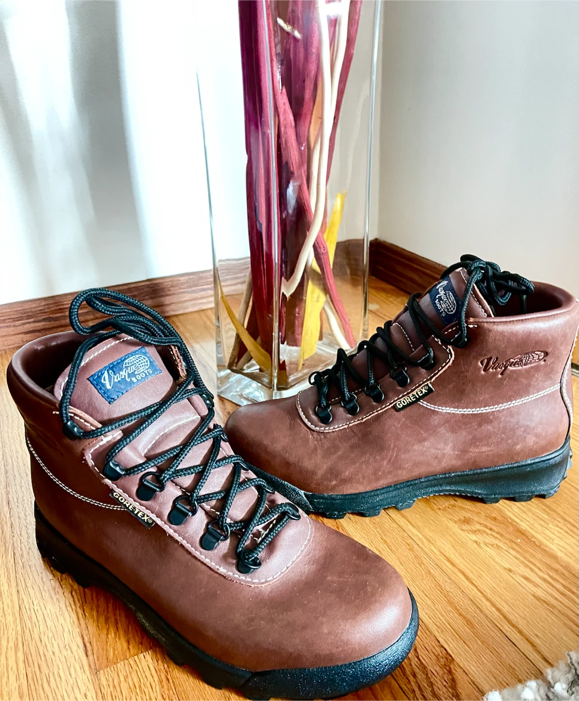 Vasque Gore-Tex Hiking Boots - photo 2