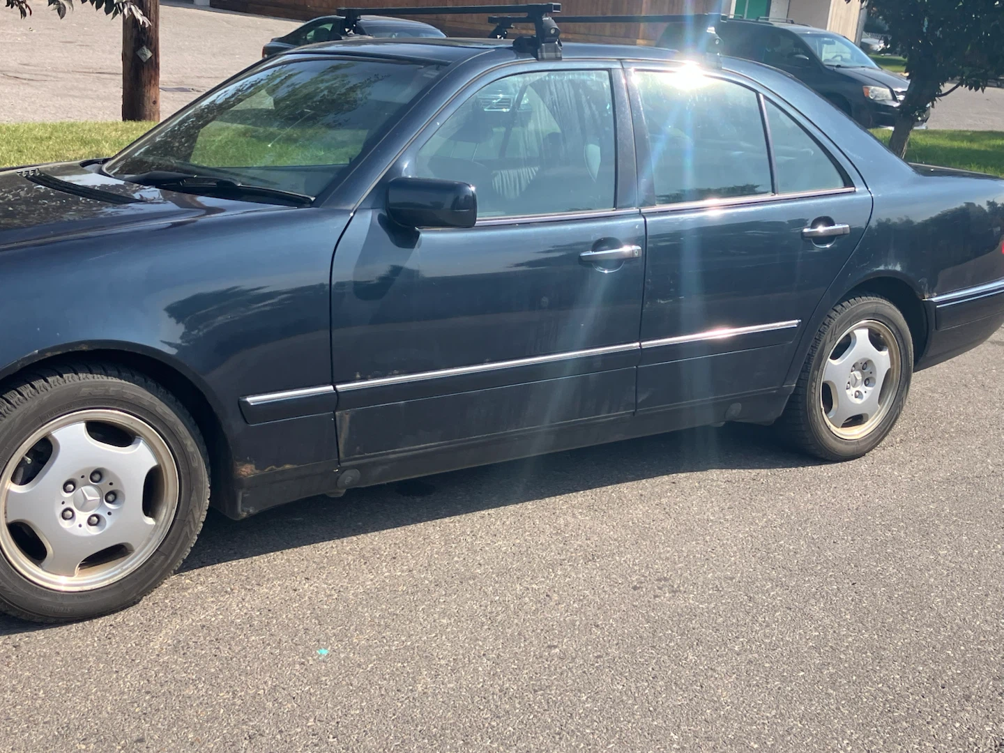 Mercedes e420 - photo 3