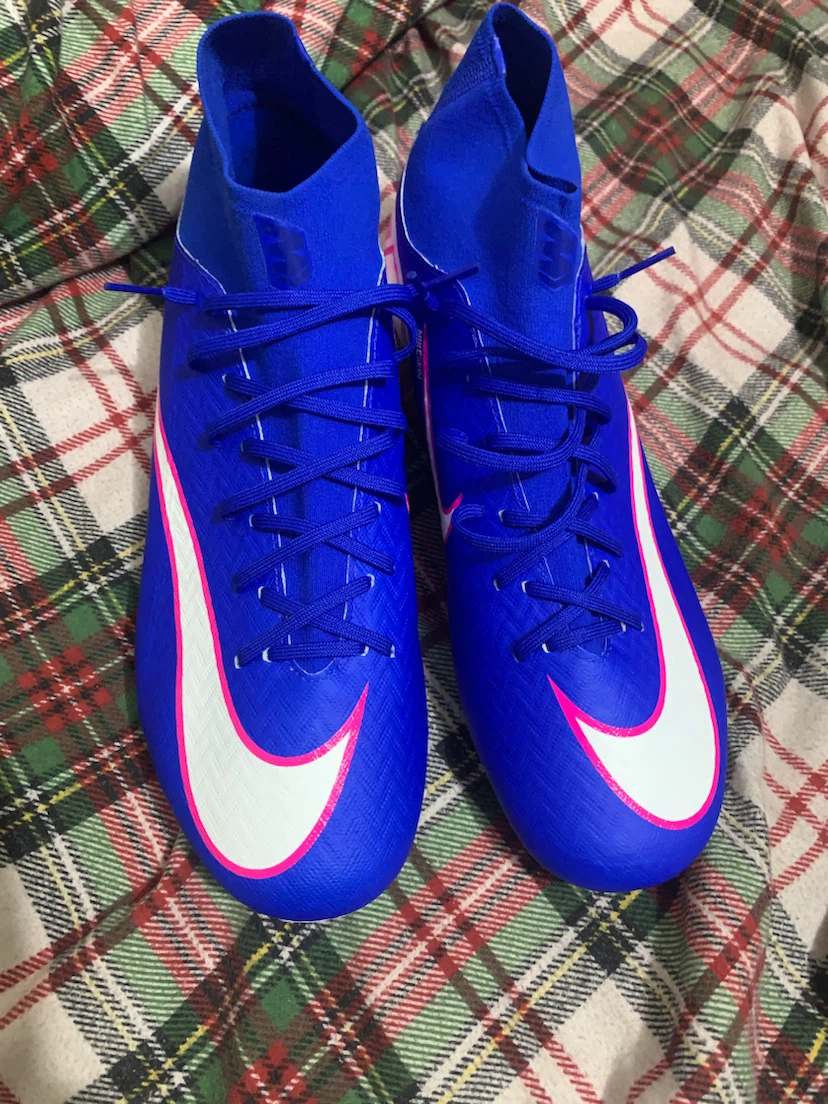 New Nike mercurial superly 10s size 10.5