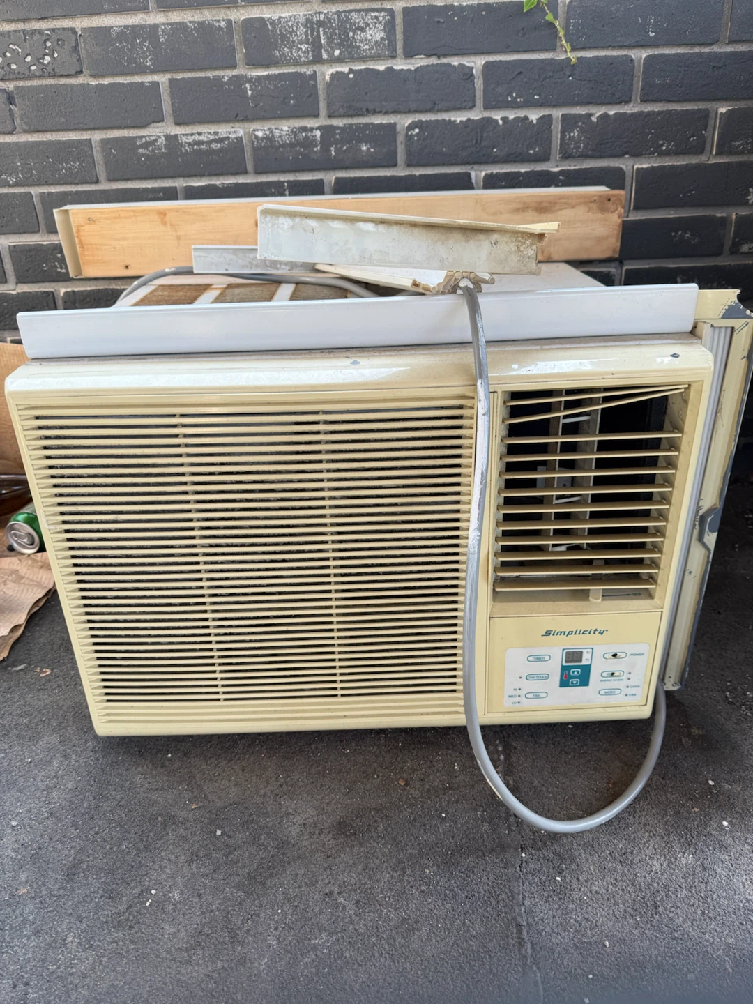 Simplicity Window Air Conditioner