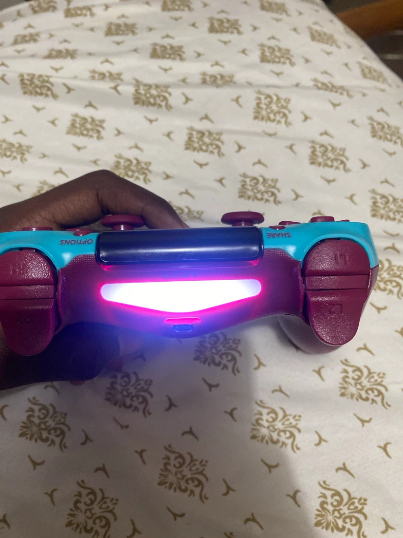 PlayStation 4 DualShock 4 Controller - Blue & Burgundy - photo 2