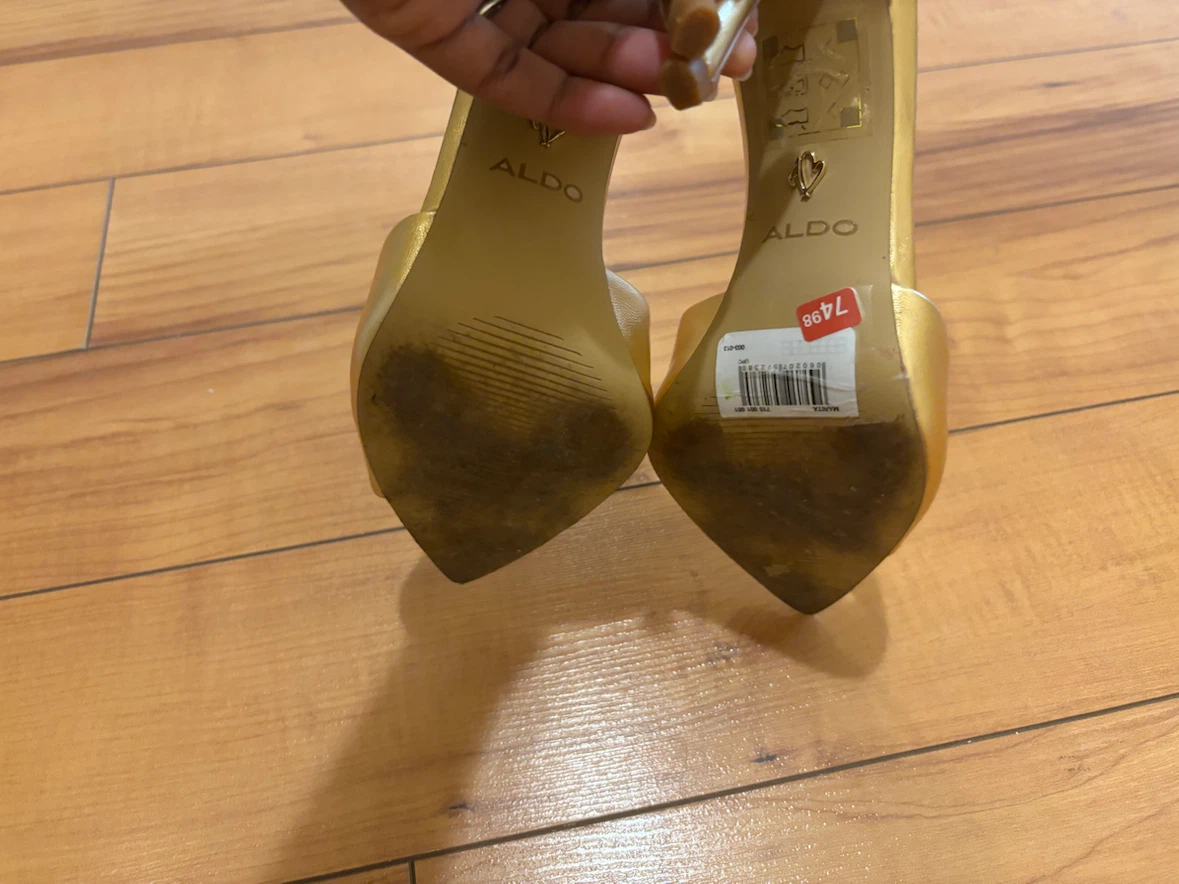 ALDO Gold Pointed-Toe Heels – Size 5.5 or 36 - photo 2