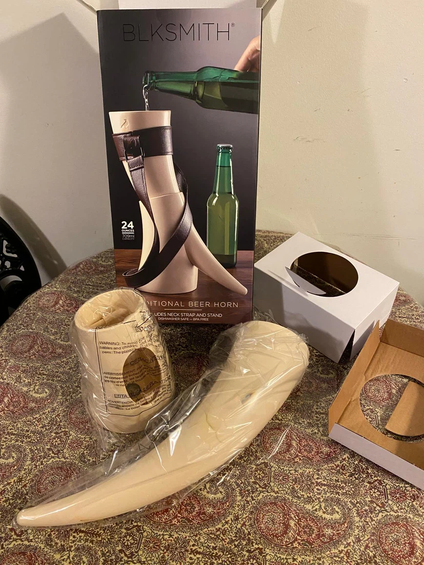BLKSMITH Viking Horn Mug with Strap and Stand - photo 2