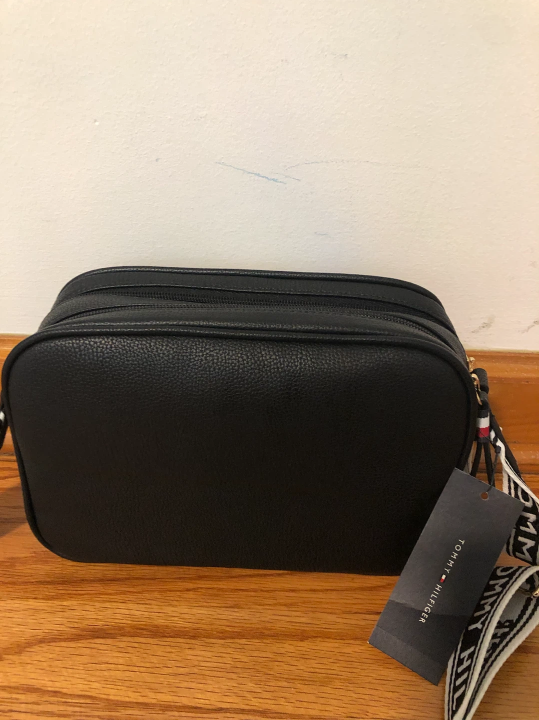 Tommy Hilfiger Black Crossbody Bag - photo 2