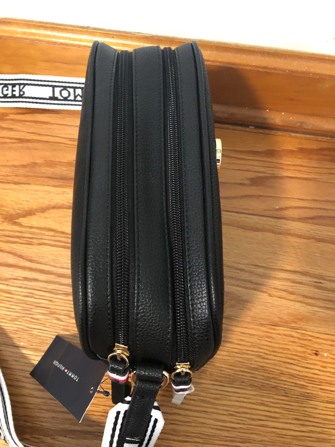 Tommy Hilfiger Black Crossbody Bag - photo 3