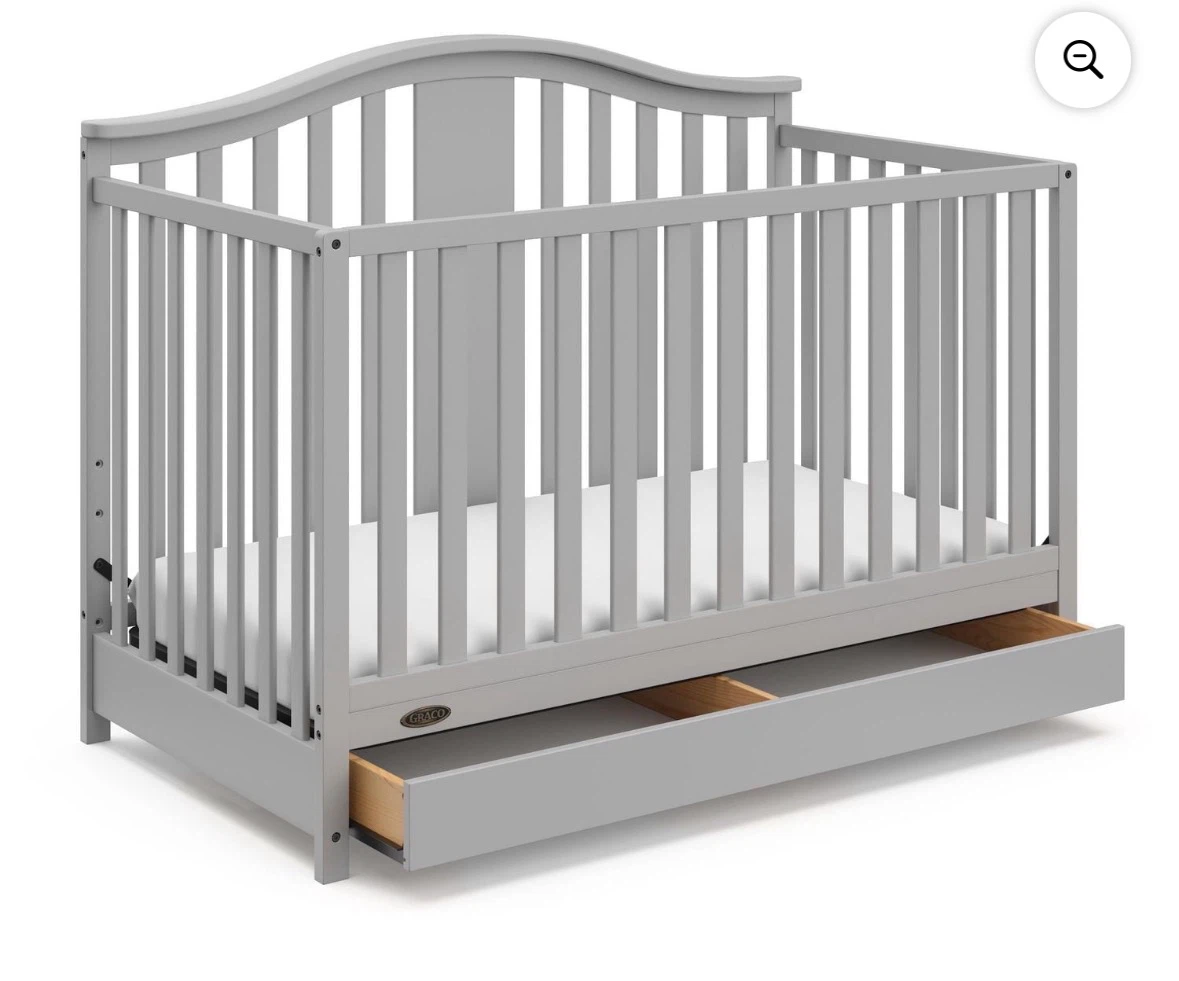 Brand New ! Graco Solano Convertible Crib with Drawer