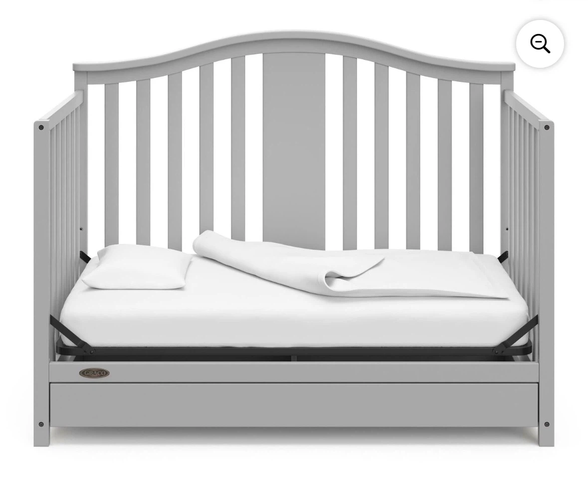 Brand New ! Graco Solano Convertible Crib with Drawer - photo 3