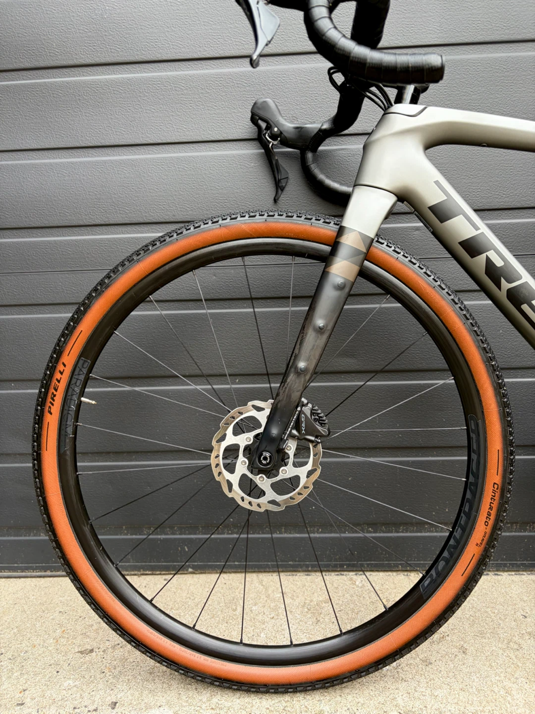 Carbon Trek Checkpoint Gravel Bike - photo 5