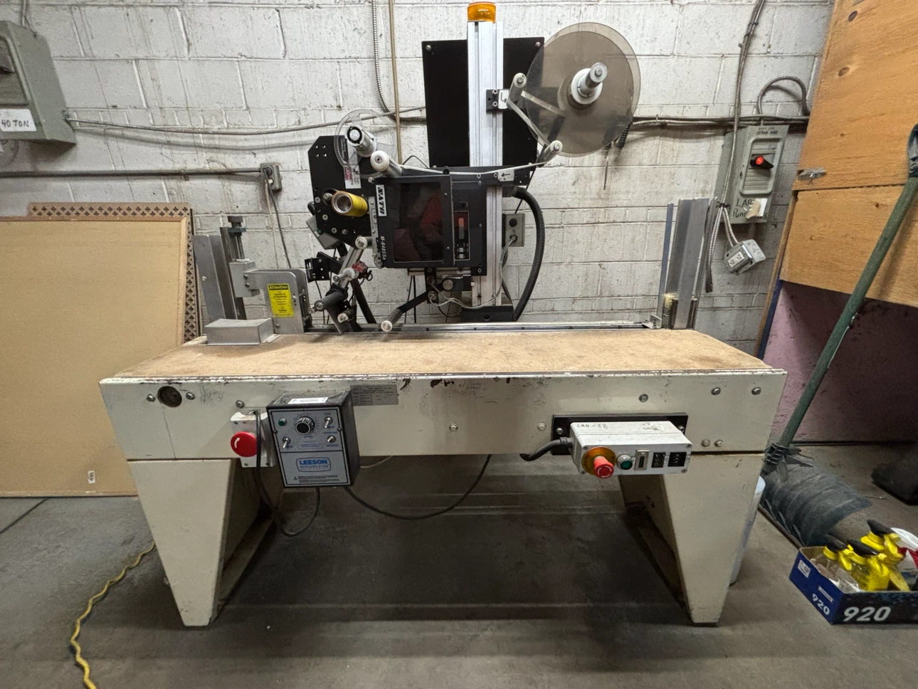 Label machine