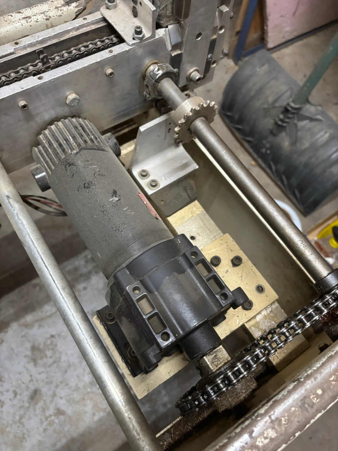 Label machine - photo 4