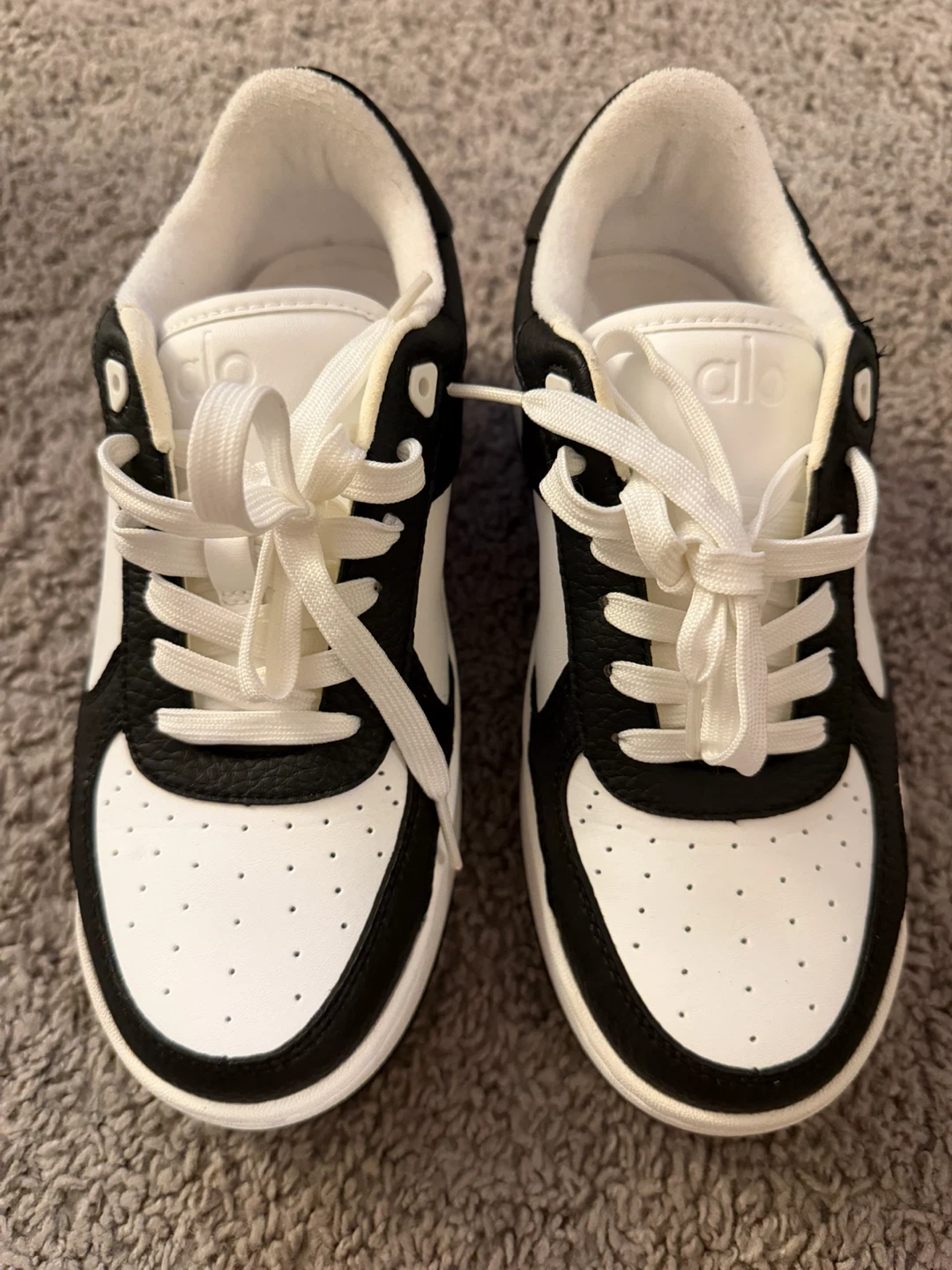 ALO YOGA Sneakers White/Black Size 4 - photo 2