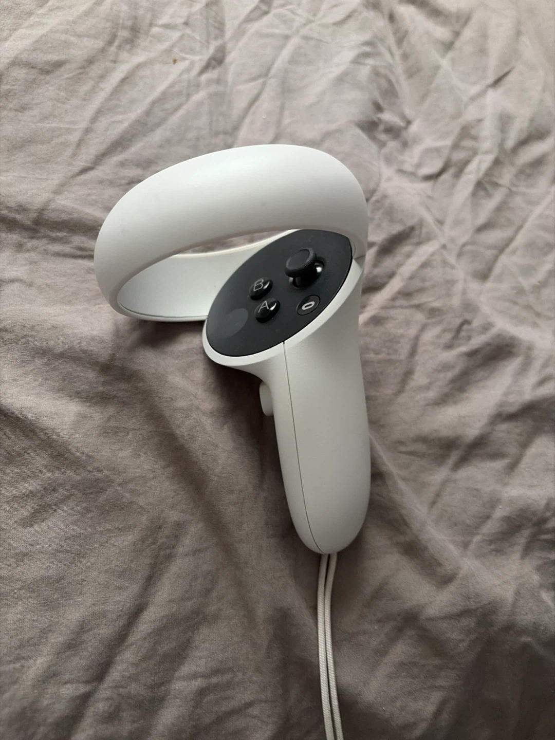 Meta Quest 2 VR Headset with Controllers - photo 3
