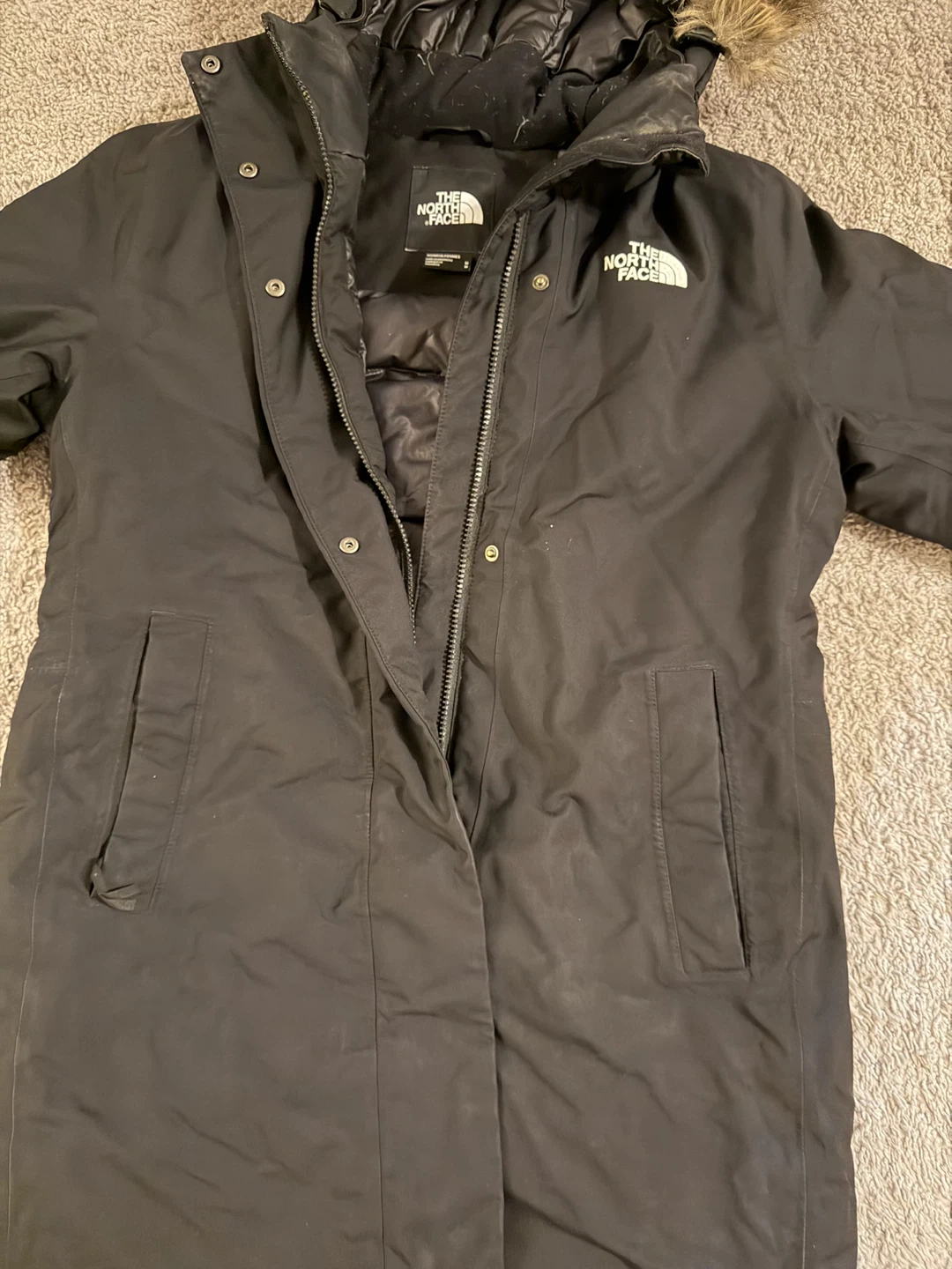 The North Face Women's Black Parka Jacket - photo 2