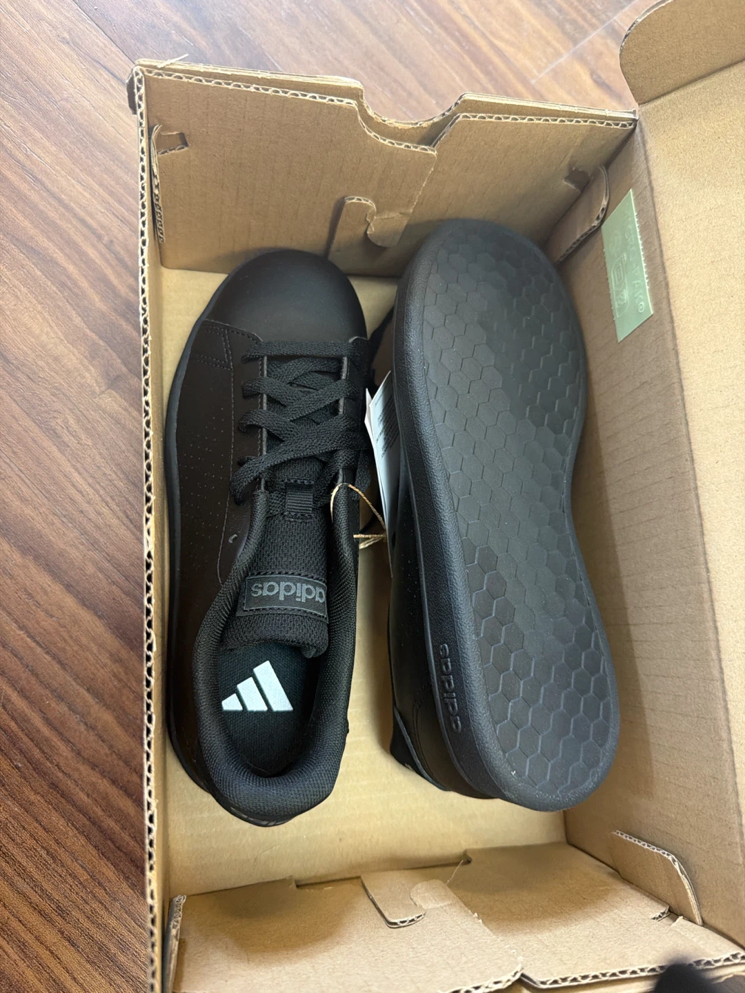 Adidas Black Sneakers - Size 3 - photo 2