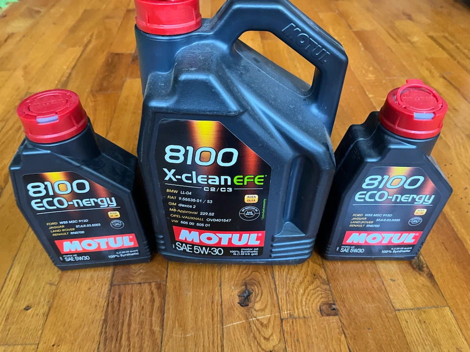 Motul 8100 X-clean 5W-30 Synthetic Motor Oil