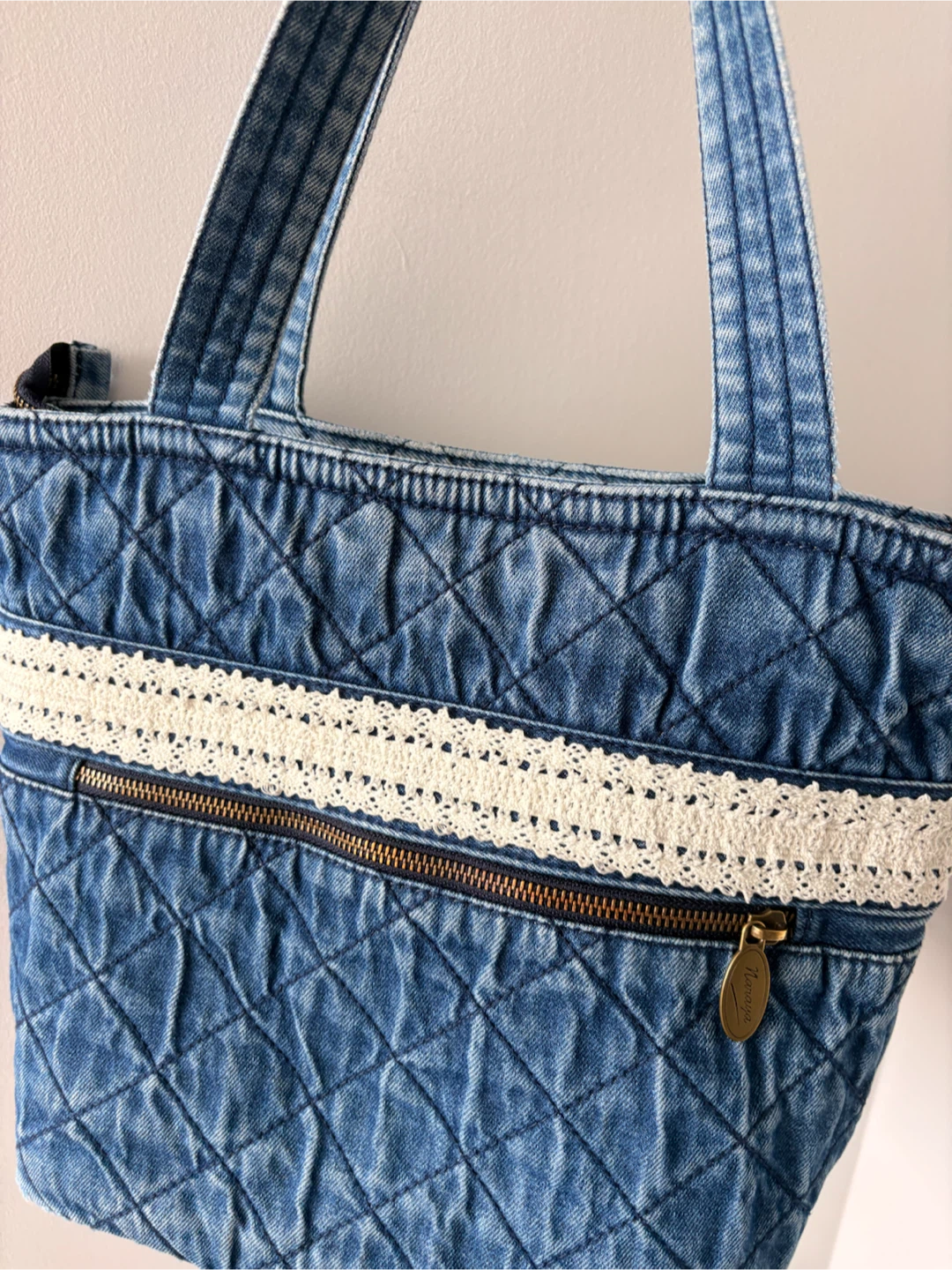 Tote Bag with Lace Detail - photo 3