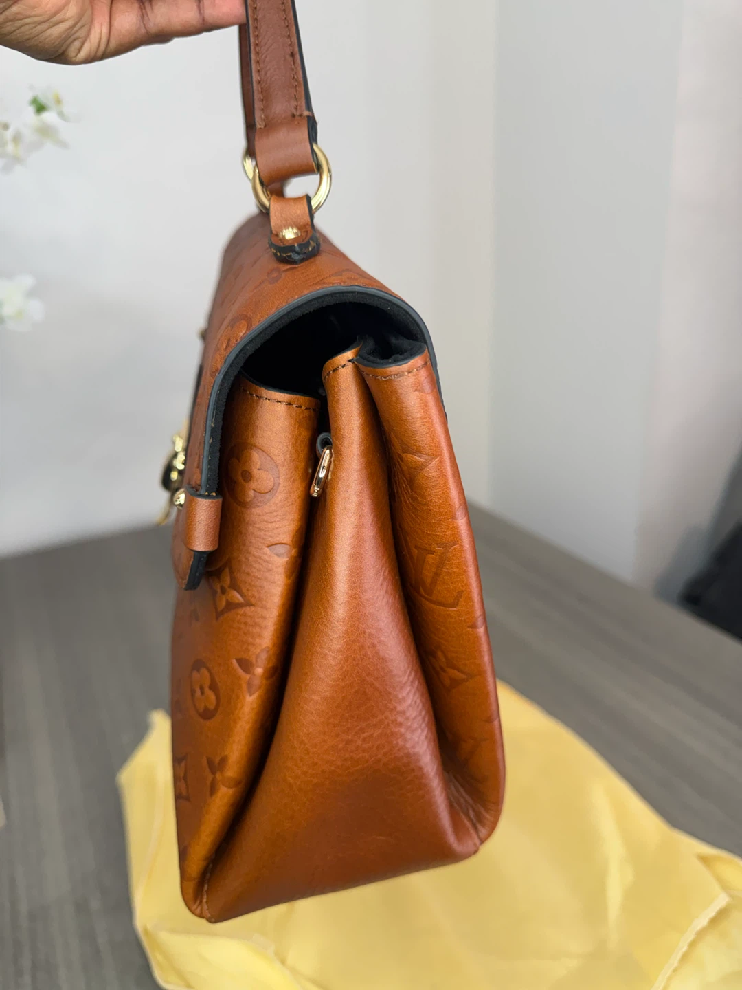 Luxury Brown Monogram Satchel Handbag. - photo 3