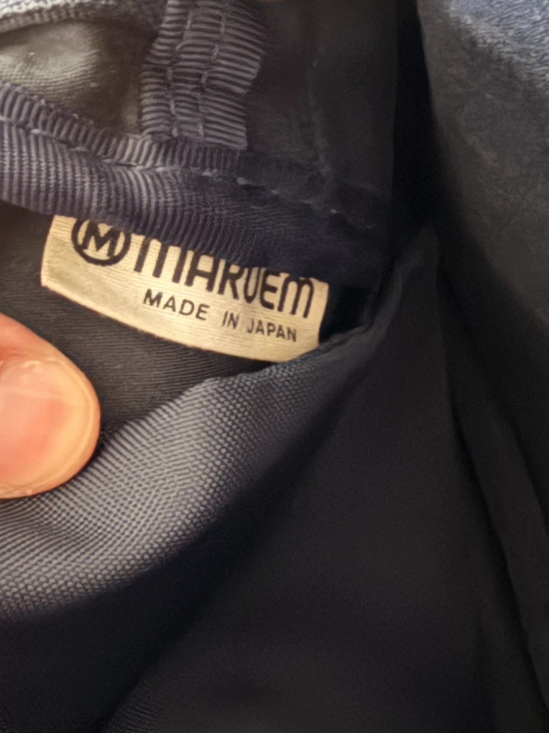 VINTAGE Moschino Navy Nylon Crossbody Bag - photo 5