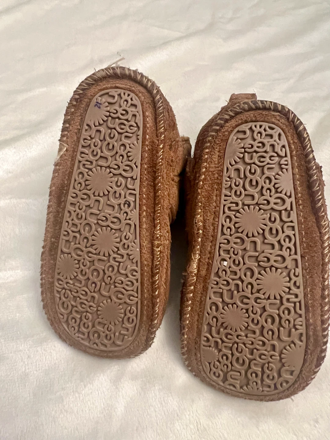 UGG Baby Boots - Brown ( size 4/5) - photo 2