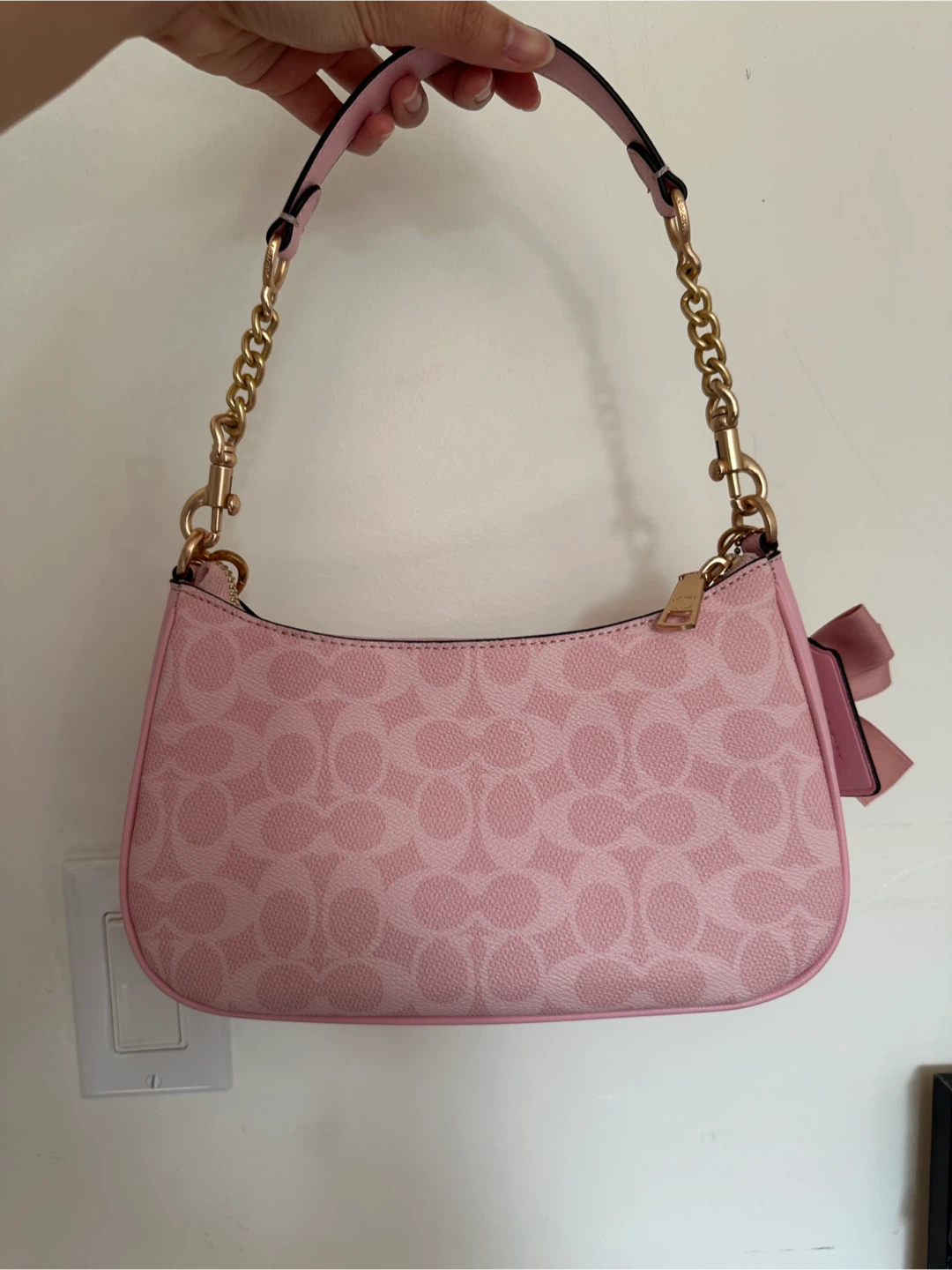 Coach Pink Teri Shoulder Bag - photo 2