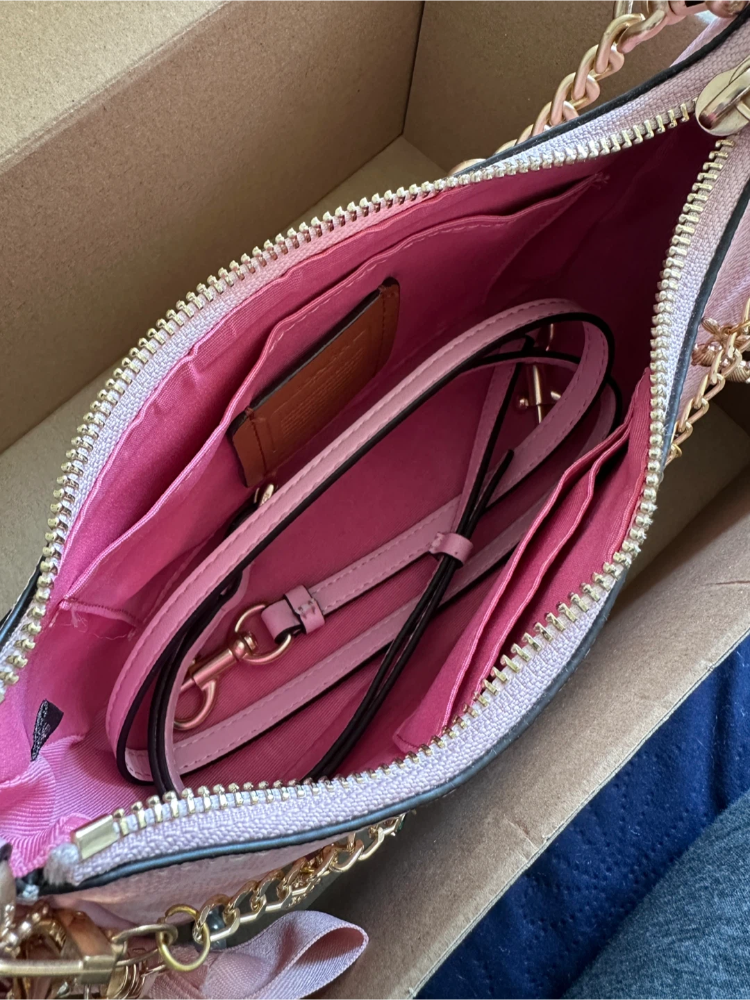 Coach Pink Teri Shoulder Bag - photo 4