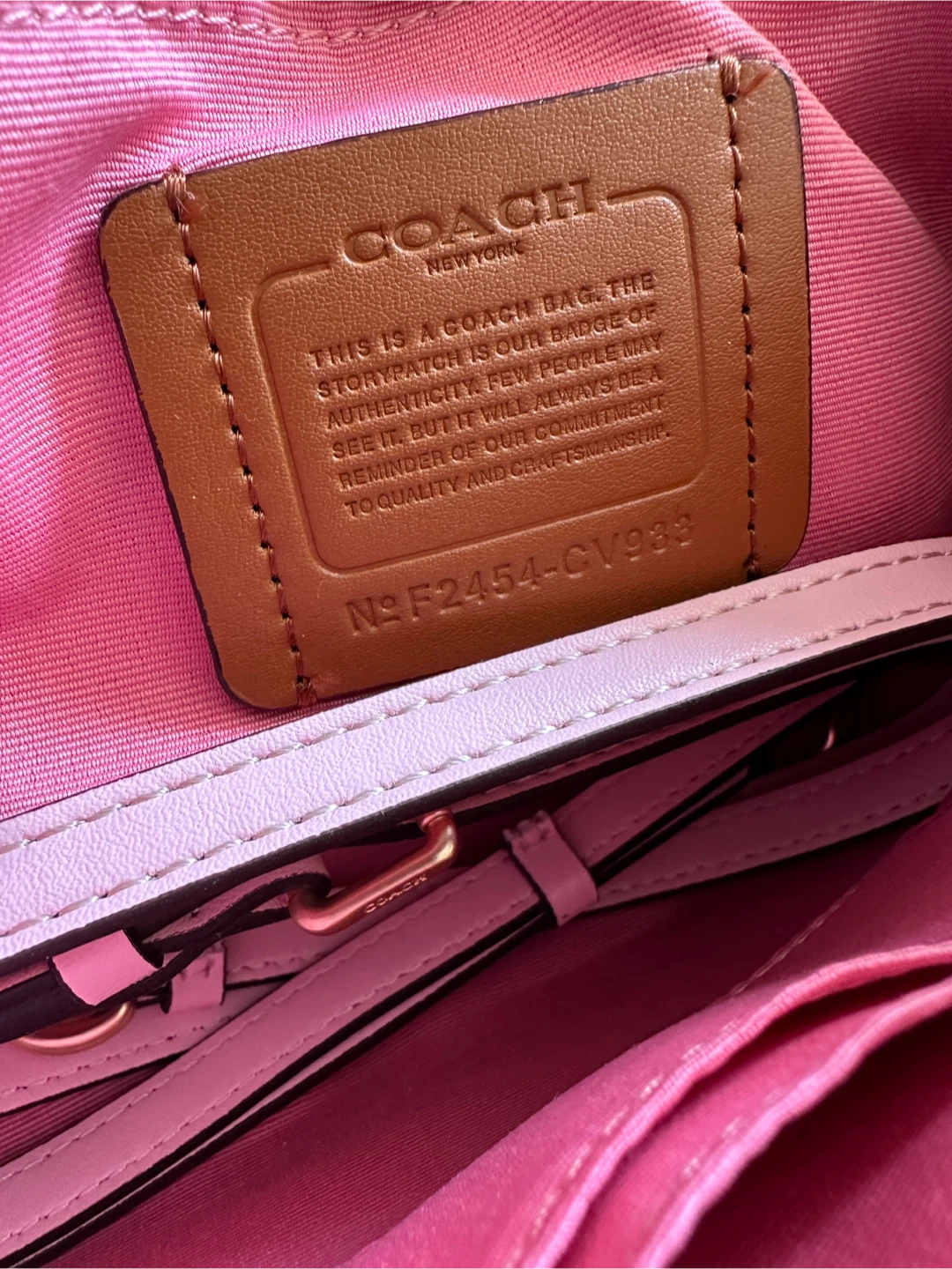 Coach Pink Teri Shoulder Bag - photo 5