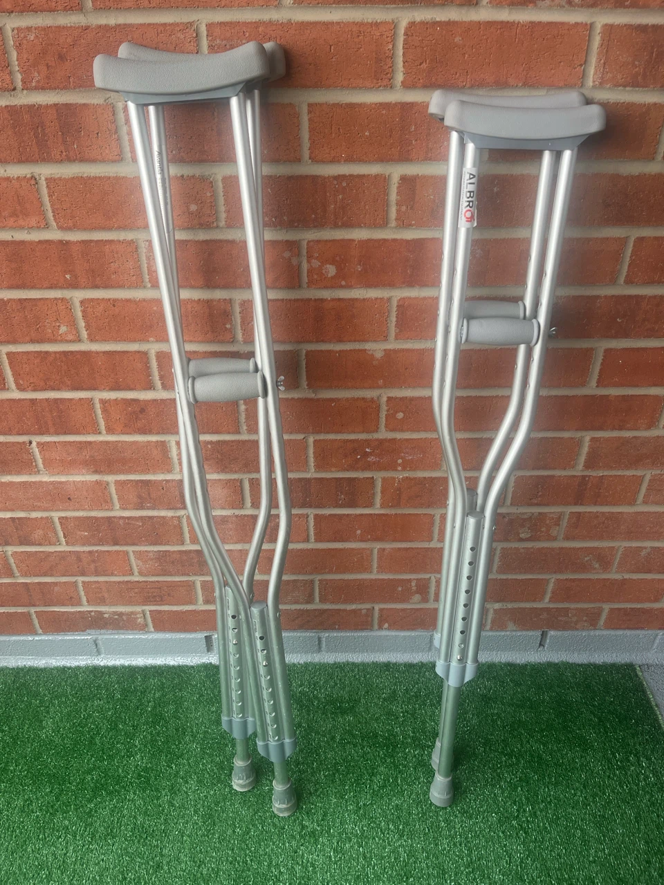 Crutches