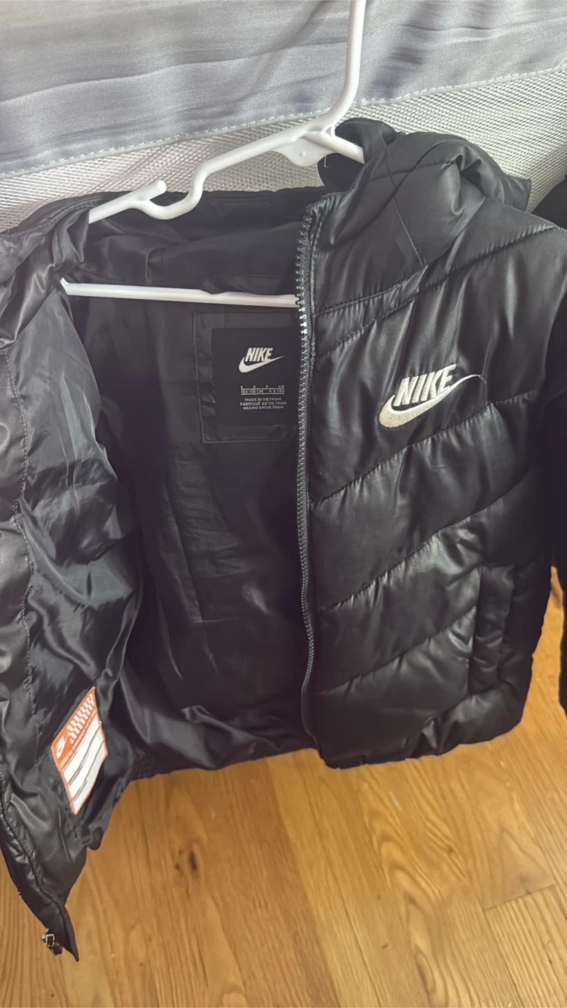 Nike Puffer Jacket Bundle (2 Jackets) - photo 2