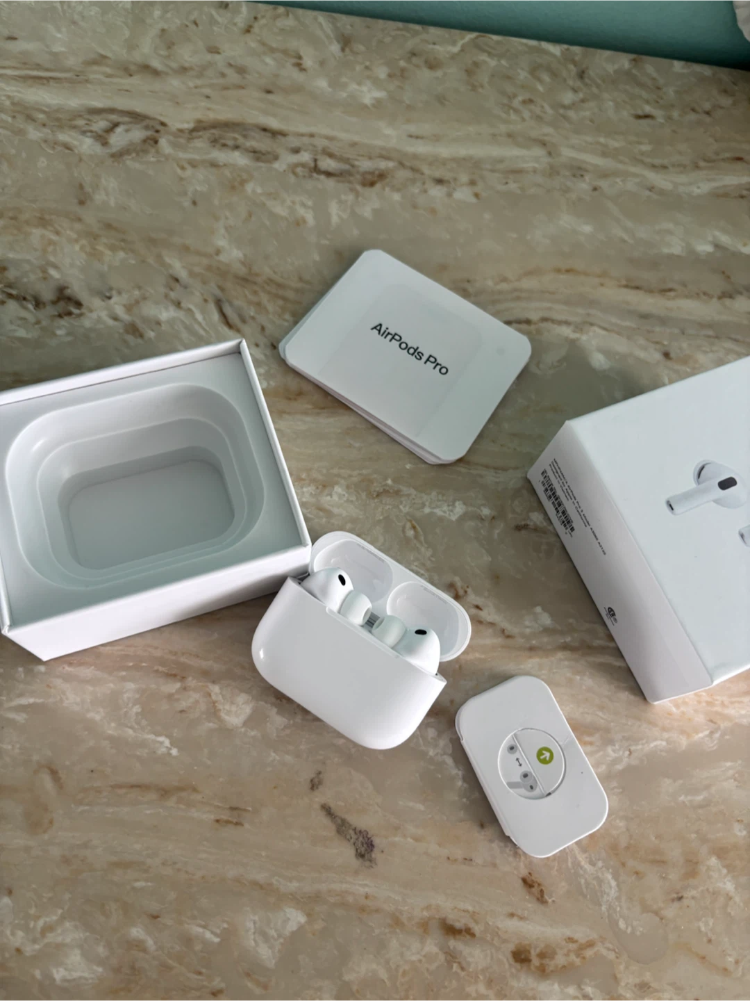 ANC Apple AirPods Pro (3rd Generation) - photo 5