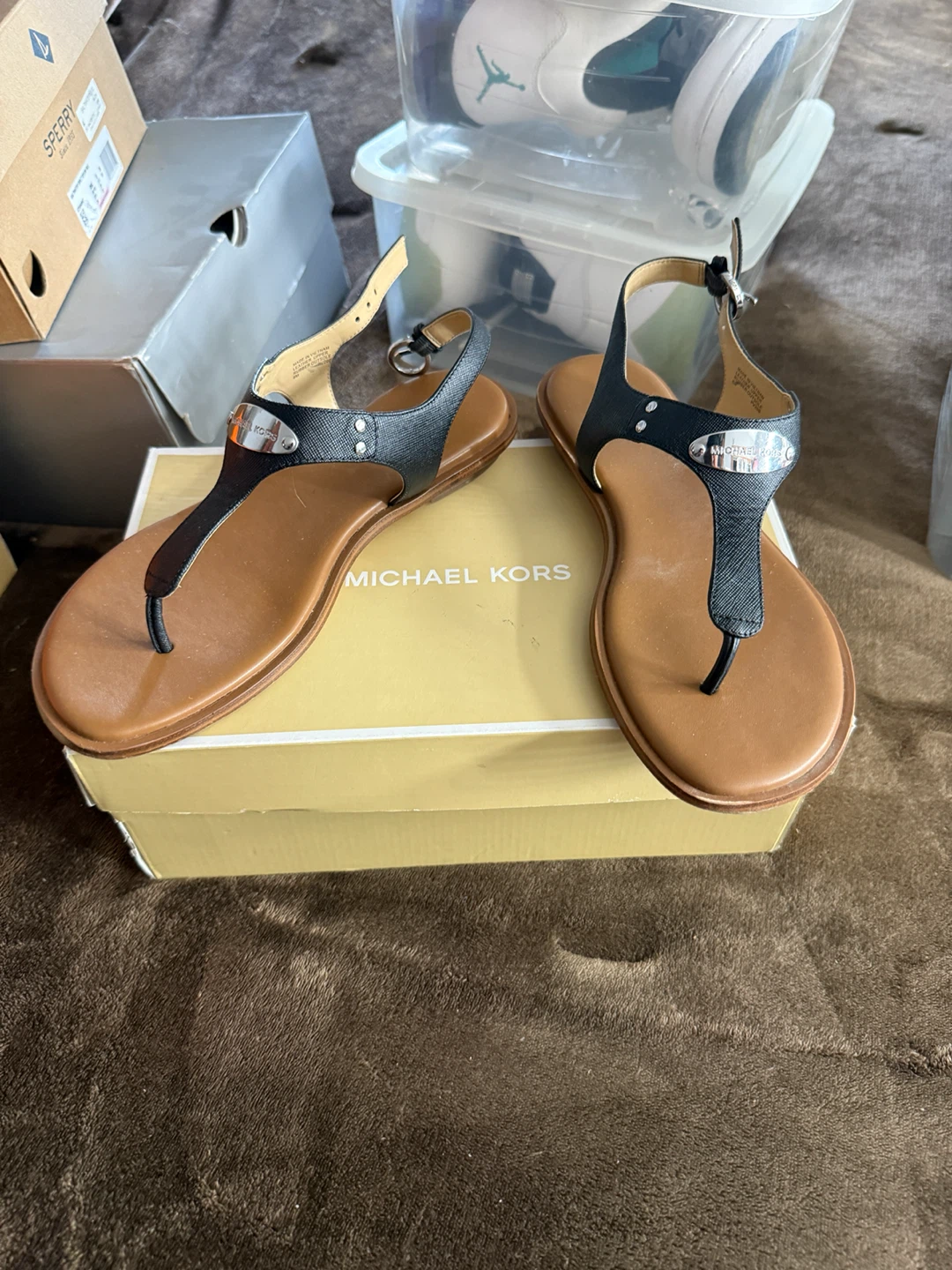 Michael Kors Women's Black Leather Thong Sandals Size 8M