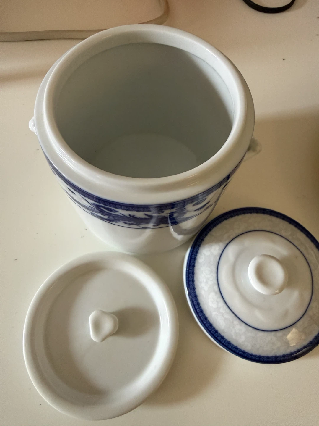 Chinese Blue and White Porcelain Lidded Jar / Soup Crock - photo 3