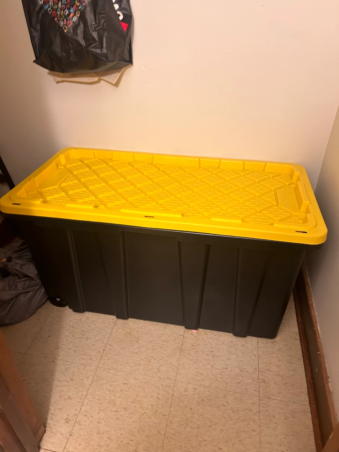 77 gallon HDX Lidded Storage Bin