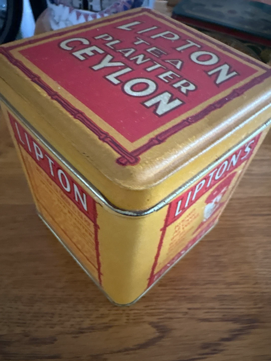 Lipton Tea Planter's Ceylon Tin
