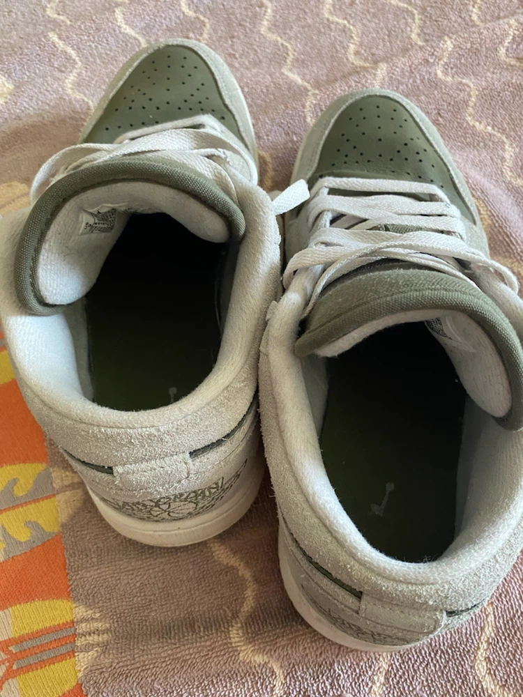 MINT Air Jordan 1 Low SE (Olive/Grey) - photo 3
